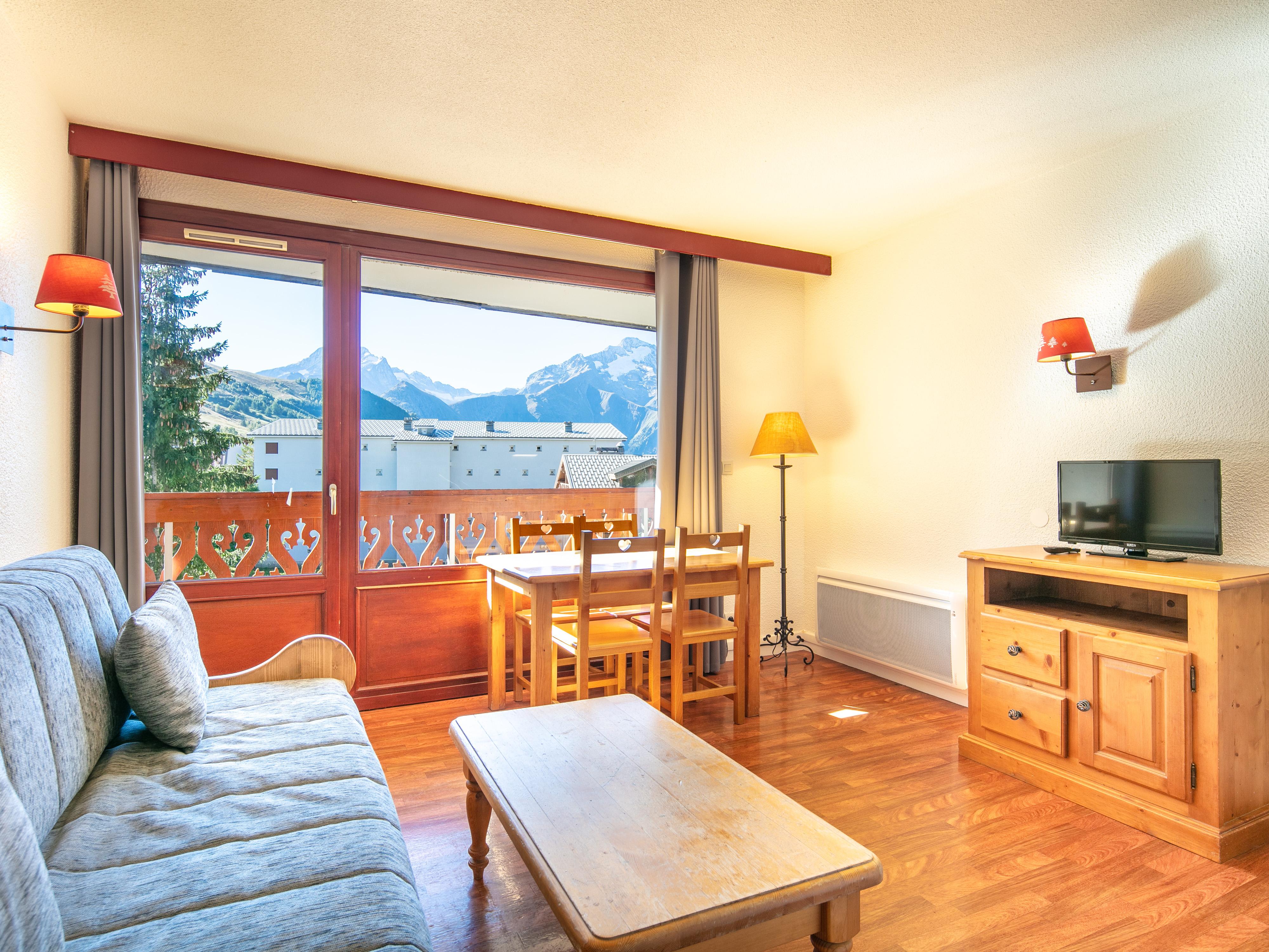 Vacanceole - L'edelweiss 3*